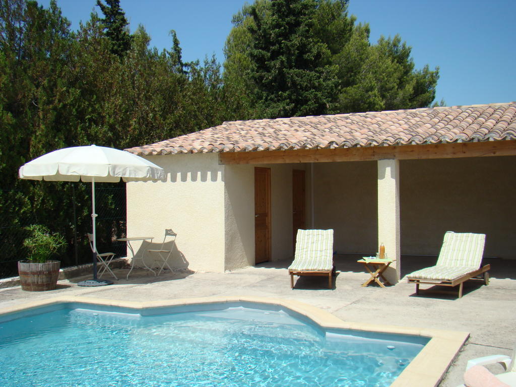 B&B L'Oustalet De Sylvie Villeneuve-lès-Avignon Eksteriør billede