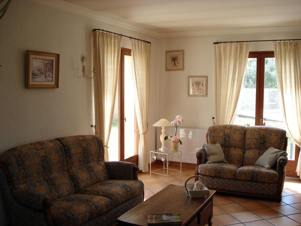 B&B L'Oustalet De Sylvie Villeneuve-lès-Avignon Eksteriør billede